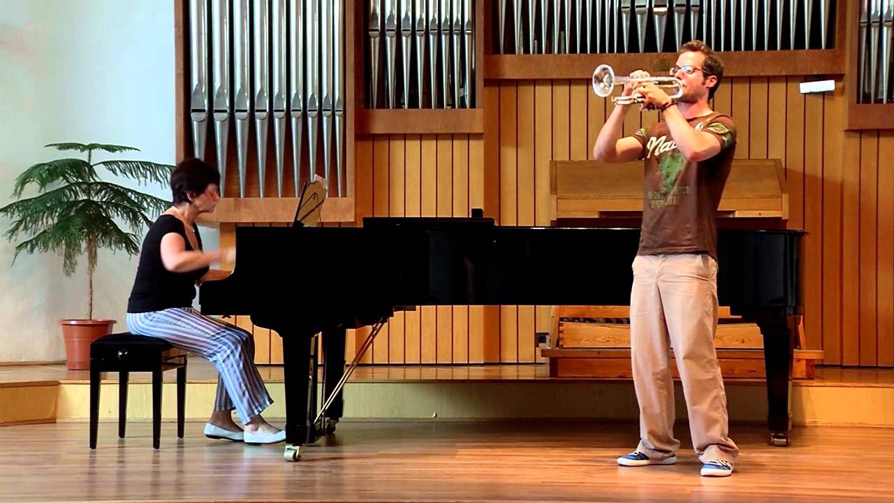 Hummel - Trumpet concerto - YouTube
