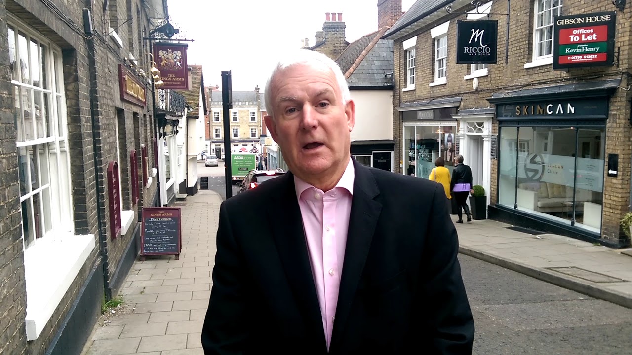 Cllr Howard Rolfe on standing for council - YouTube