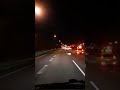 5月19日午前2時30分頃東名下り【注意喚起】深夜の高速道路走行は細心の注意を!!️1キロ先でも3台の事故❗巻き込まれなくて良かった。回りが暗いためにスピード感覚が麻痺します。危険察知も遅れますよ。