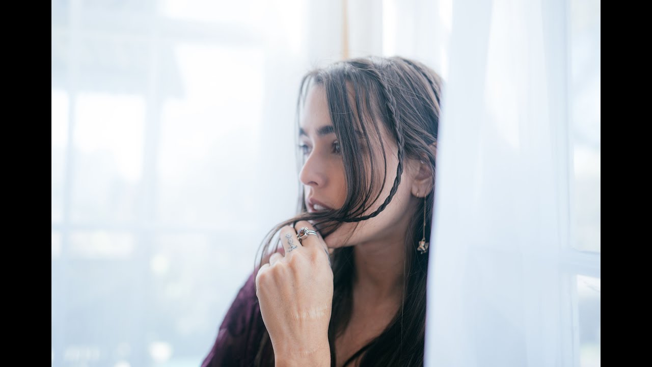 Lucy Vives - Cenizas (Official Video)
