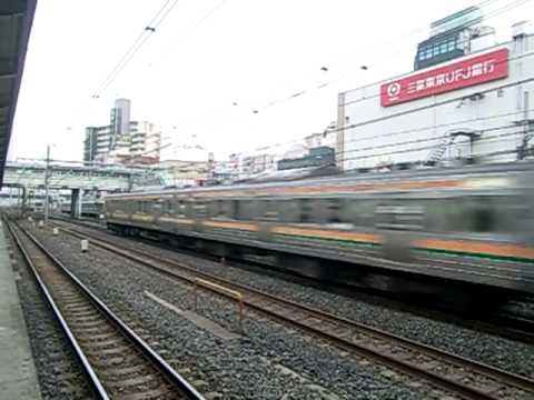 高崎線211系 VS 湘南新宿ラインE231系 レースシーン