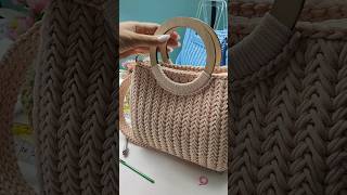 #crochettutorial #crochetbag #crochetpattern screenshot 2