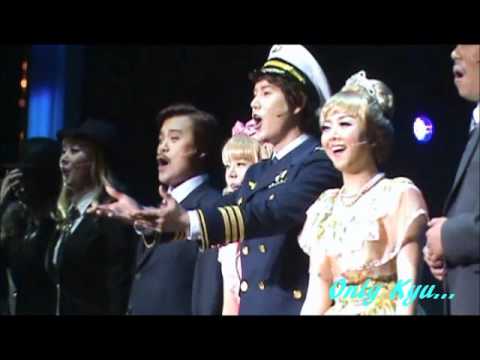 120331 Musical 'Catch me if you can' curtain call [ Kyuhyun ]