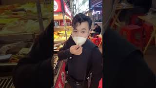 Enjoying delicious food - 纵览美食直播 2025\/10\/22 02:40:36