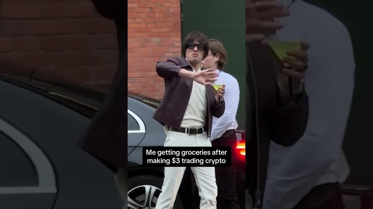 a canon event  #binance #cryptomemes