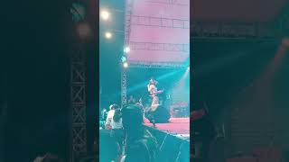 Om Adella  In Jarakan