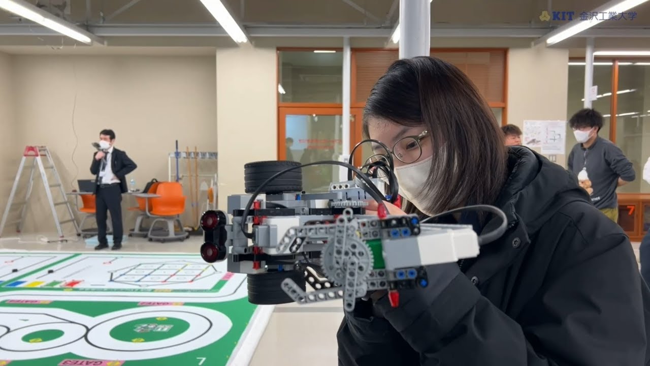 金沢工業大学の一日（令和6年1月18日ロボティクス学科「プロジェクトデザイン実践」授業風景）