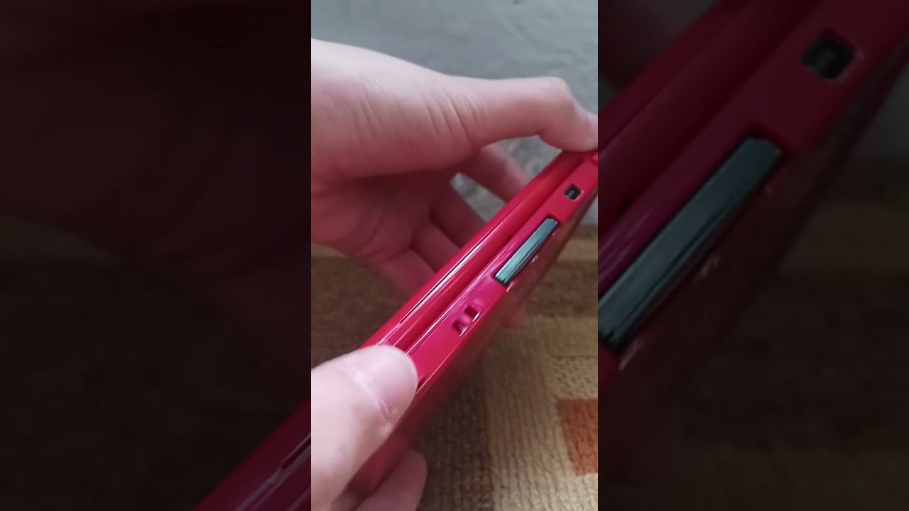 Red Nintendo DSi 💻🎮