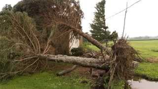 Tornado touches down in Kansas, Ohio