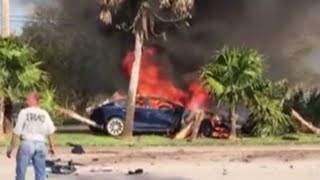 A driver was killed sunday after crashing his tesla into tree along
flamingo road in davie, authorities said.