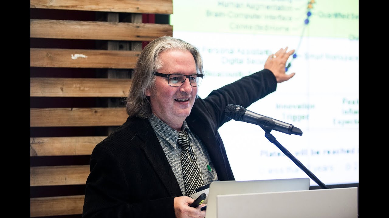 Bruce Sterling. Lecture "The epic struggle of the internet of things"