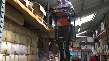 EP Equipment JX0 in actie door EP Equipment