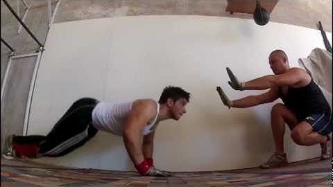 super slow motion test wvga 120fps Gopro HD Hero2 (twixtor pro)