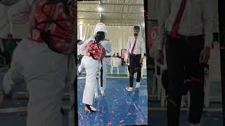 No matter the situation or condition,Taekwondo player is always ready to fight and give their best👍🏻