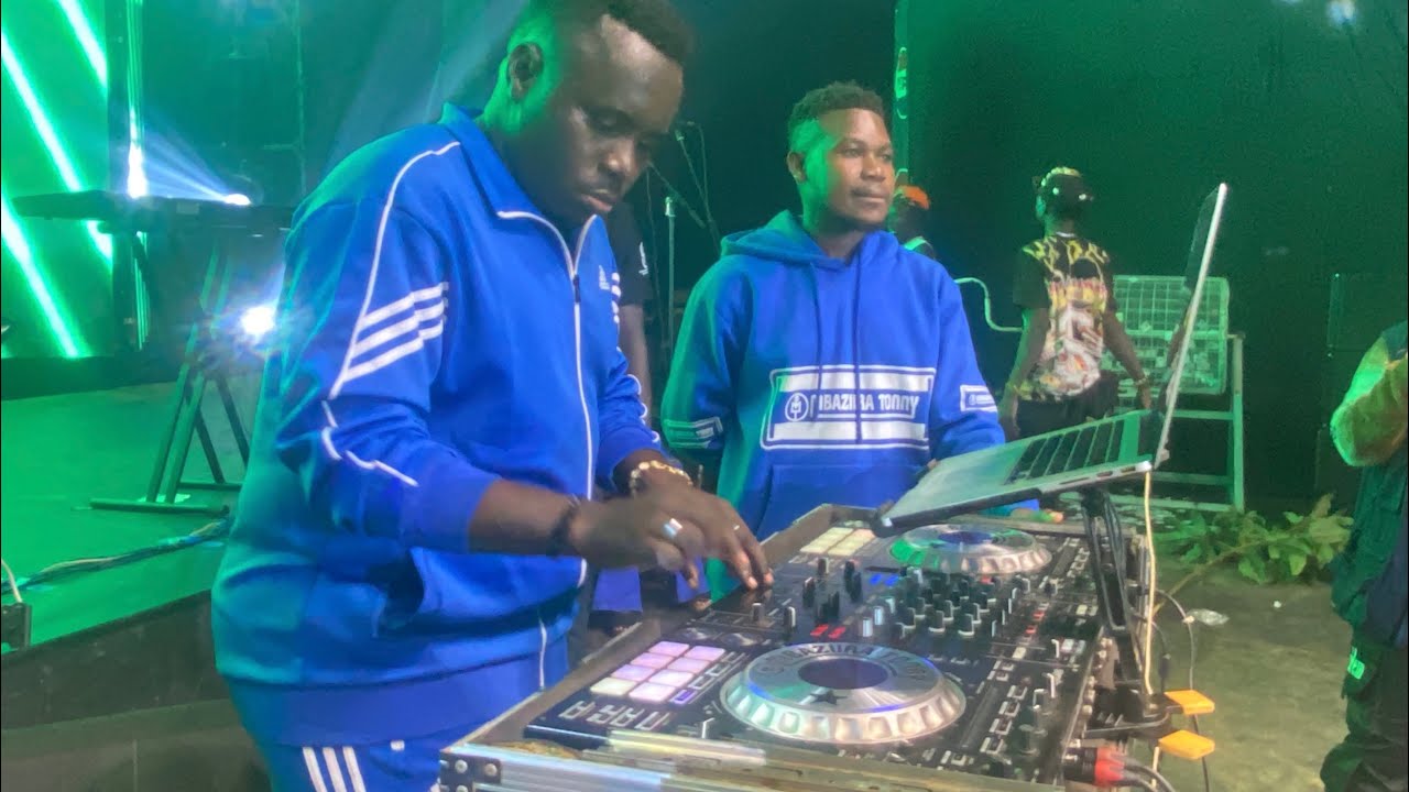 Mbazira Tonny lero okubye ebinyanya mabalema nebatambula,lengera gwe 