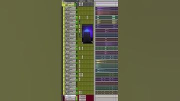 🥁 BIG DRUMS 📷 Nick Zinnanti