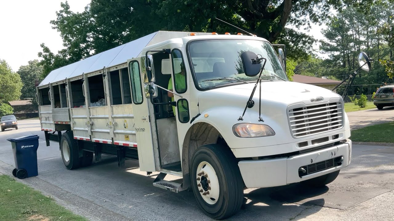 City of Siloam Springs Freightliner M2 106 KANN Recycler Garbage