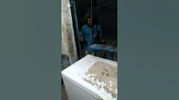 يقلد رجال اعرج 