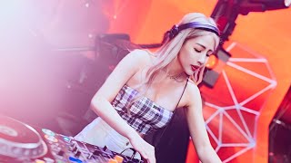 Download Lagu Chinese Remix 2k26 萱萱 - 将错就错 ✘ 庄心妍 - 不要再缠着我 ✘ 张韶涵 - 淋雨一直走 ✘ 刘珂矣 - 半壶纱 ✘ 顾峰 - 别再说 ✘ 田馥甄 - 你就不要想起我 MP3