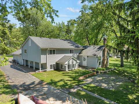 52 Deerpath Road, Deer Park, IL home video tour