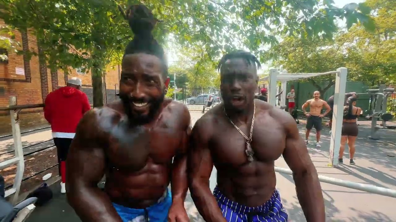 Challenged in public to battle for $400 | Dont judge a book by its cover​⁠ @BrolyGainz007 ​⁠