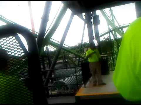 Where Is The Six Flags Magic Mountain Employment Office