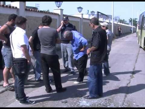 ტრაილერი სამგზავრო ავტობუსს დაეჯახა