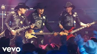 Video thumbnail of "Bronco - Dos Mujeres Un Camino ( Primera Fila ) (En Vivo)"