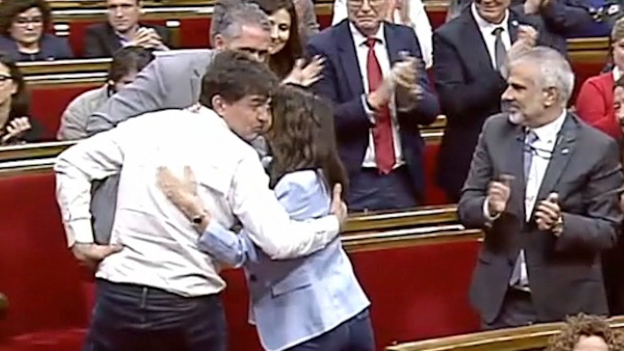 parliament house Arrimadas, emocionada al despedirse del Parlament