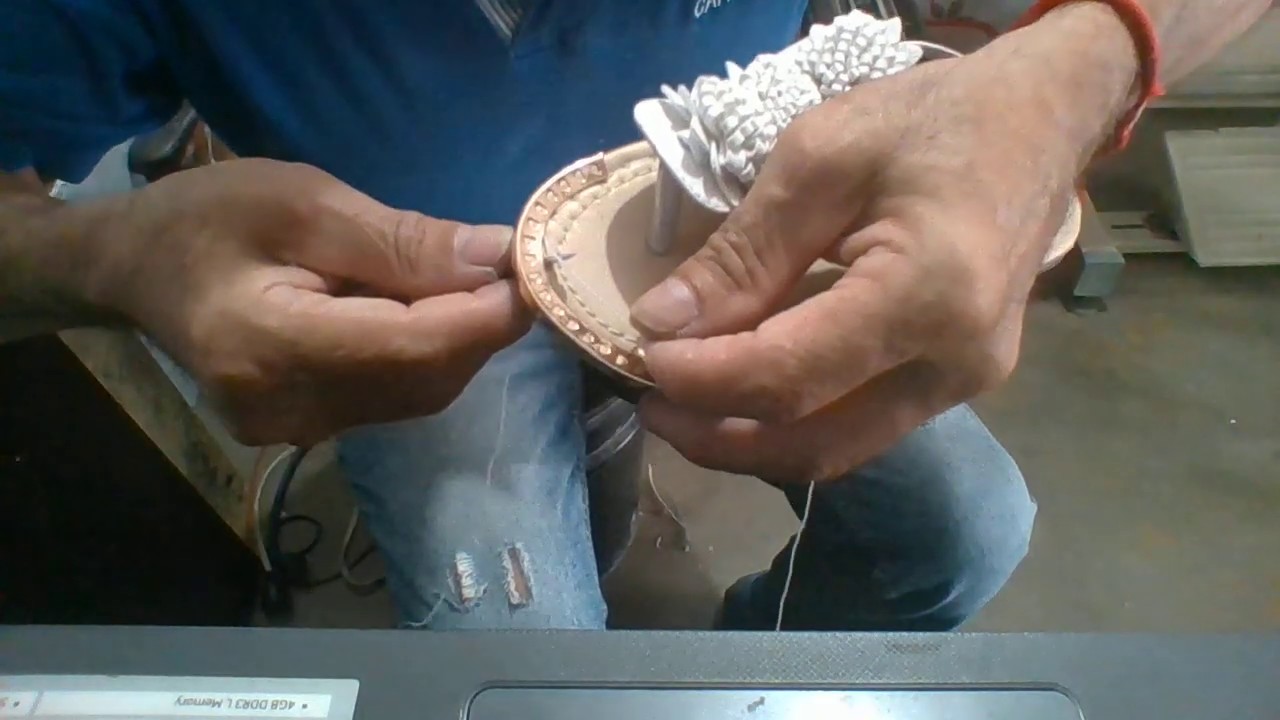 ENSEÑANDO A COSER SANDALIA DE FORMA MANUAL x 01