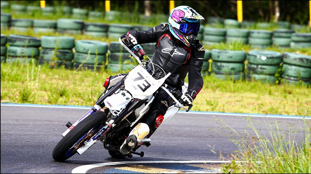 Kartodromo Aruja Kawasaki  KX450 vs Husqvarna 450FS vs Honda XR250 Supermoto RAW