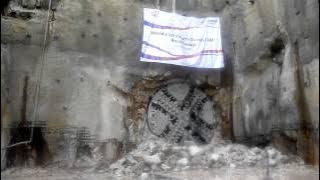 A time lapse of TBM breakthrough at Pasar Rakyat MRT station