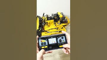 LEGO 42131 App Showcase | LEGO Cat D11 | LEGO Technic Bulldozer | Review 42131 LEGO Technic 2021