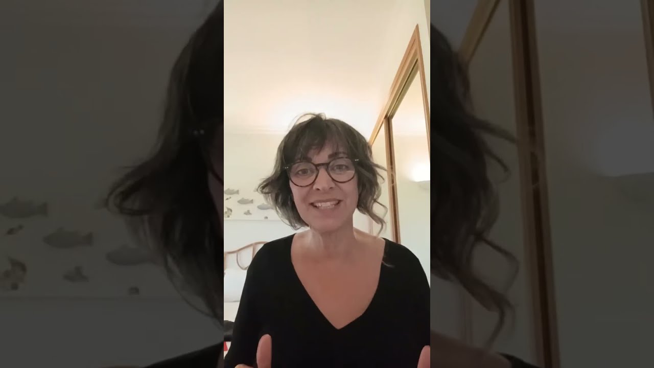 Céline Bonheur Thérapie  est en direct pour parler de la Nouvelle Année 