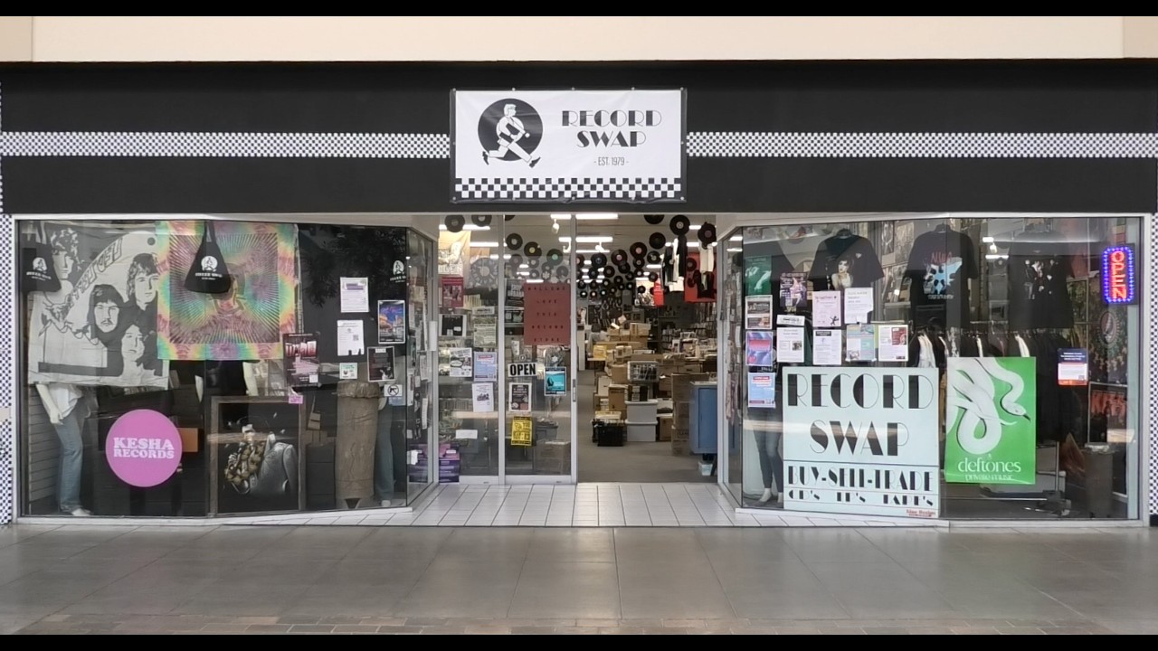 The Oldest Record Shop in Central Illinois | Record Swap Mini Documentary