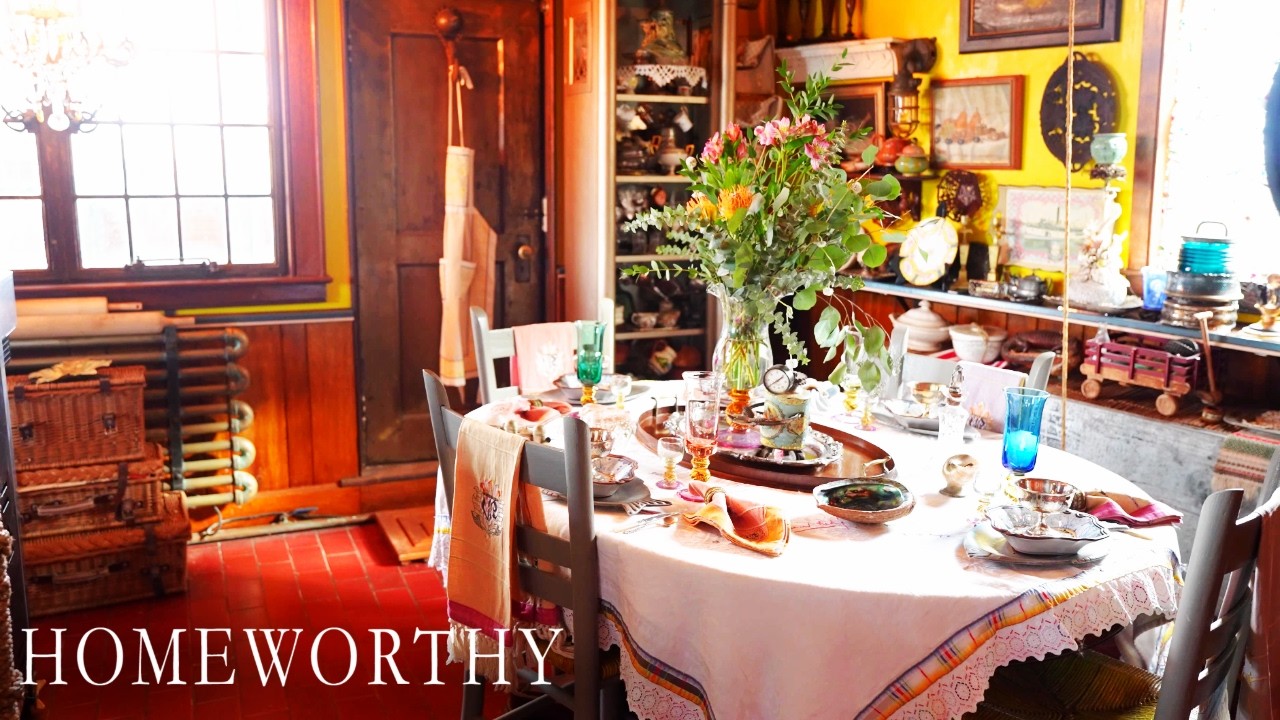 An Artistic Couple’s Extraordinary House Boat | HOUSE TOUR