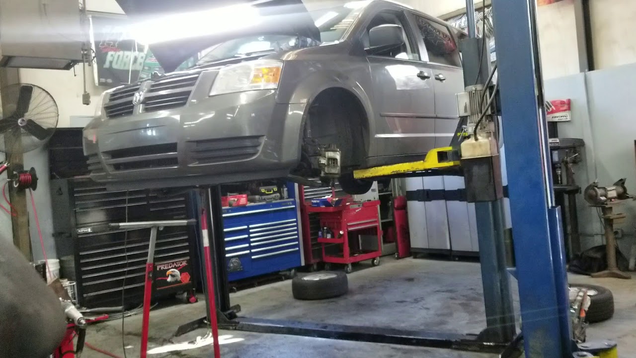 2010 caravan transmission removal 2 - YouTube