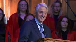President Bill Clinton's speech at the The Hume/Trimble tribute event at the Guildhall Derry.