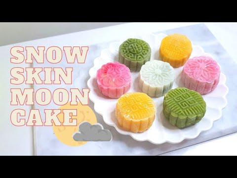 Snow Skin Mooncake | Green Tea and Lotus Paste Filling