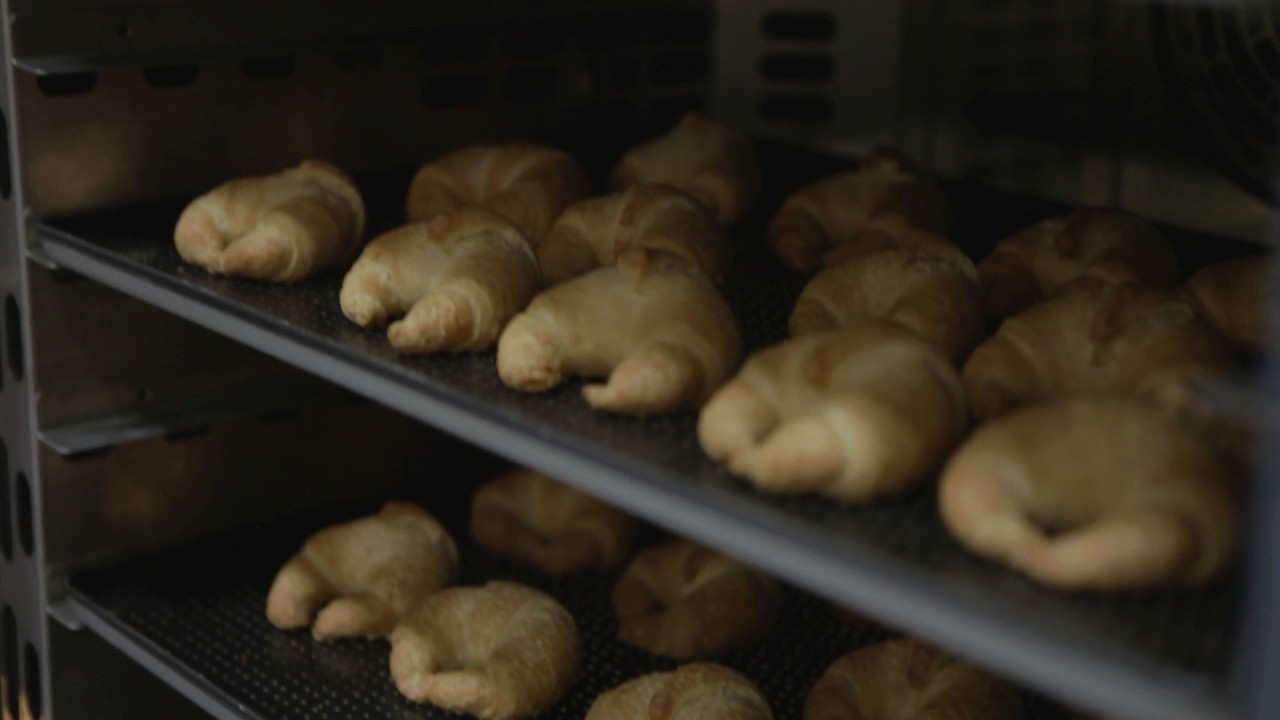 Ingeniería Gastronómica presentó los hornos Unox en Fithep - YouTube