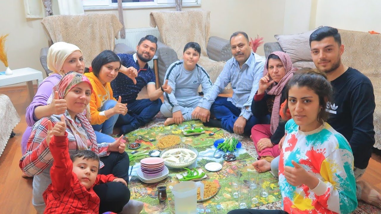 افطرنا اليوم كوسا المحشي 😋بللحم  (كوسا باللبن)//الحادي عشر يوم رمضان 🌙