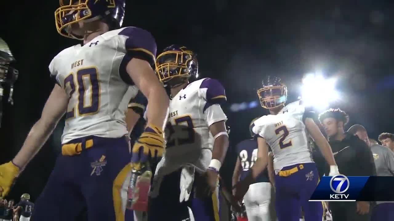 Highlights Bellevue West Races Past Elkhorn South Youtube
