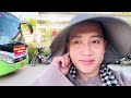 Dầm mưa bốc 10 tấn hàng cứu trợ cũng không bằng cảm giác đi đường đèo mù sương giữa đêm vắng