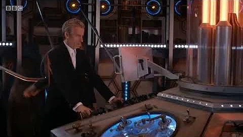 Doctor Who: Dark Water -  Clara throws the TARDIS ...