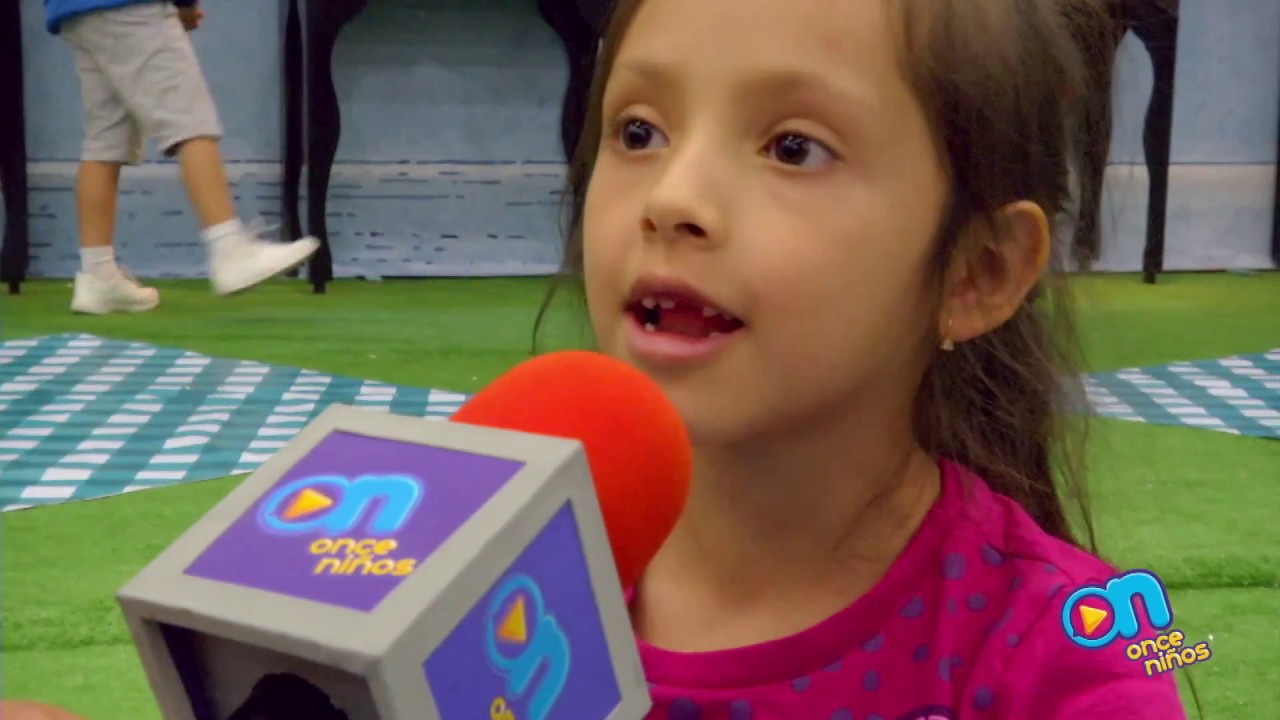 Acompaña a Alan y Staff en su recorrido por la FIL Guadalajara 2017 official secrets