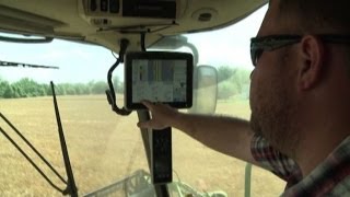 Rivoluzione tech nei campi: droni e gps per la fattoria perfetta
