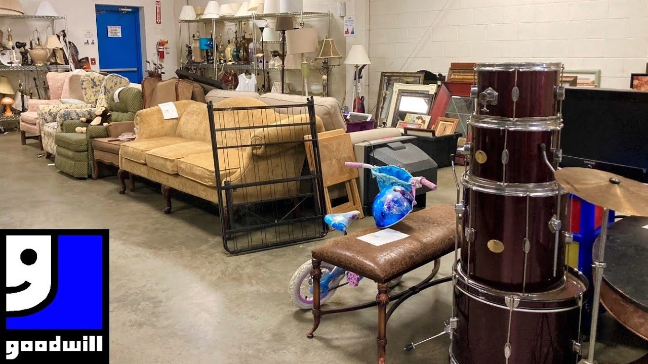 GOODWILL FURNITURE ARMCHAIRS CHAIRS SOFAS COFFEE TABLES SHOP WITH ME goodwill-furniture-armchairs-chairs-sofas-coffee-tables-shop-with-me