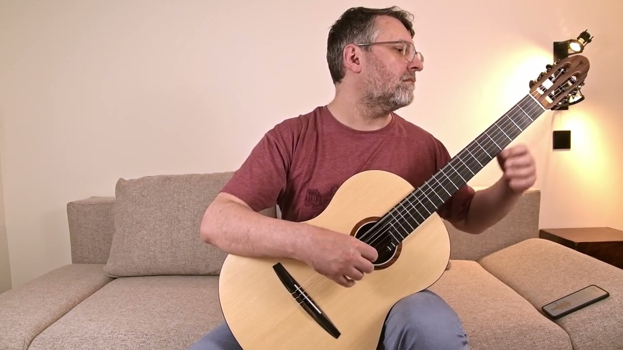 Nova guitars - double-top classical guitar no 25 sample