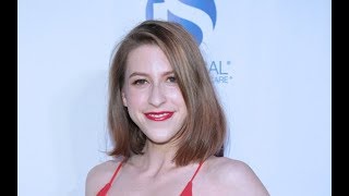 ABC Is Developing A Spinoff Of The Middle Based On Eden Sher’s Character Sue Heck