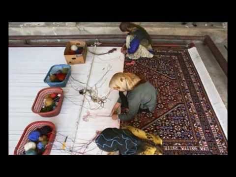 Vídeo: Onde são feitos os tapetes Heriz?
